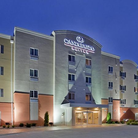 Candlewood Suites Kansas City Northeast By Ihg Exterior foto