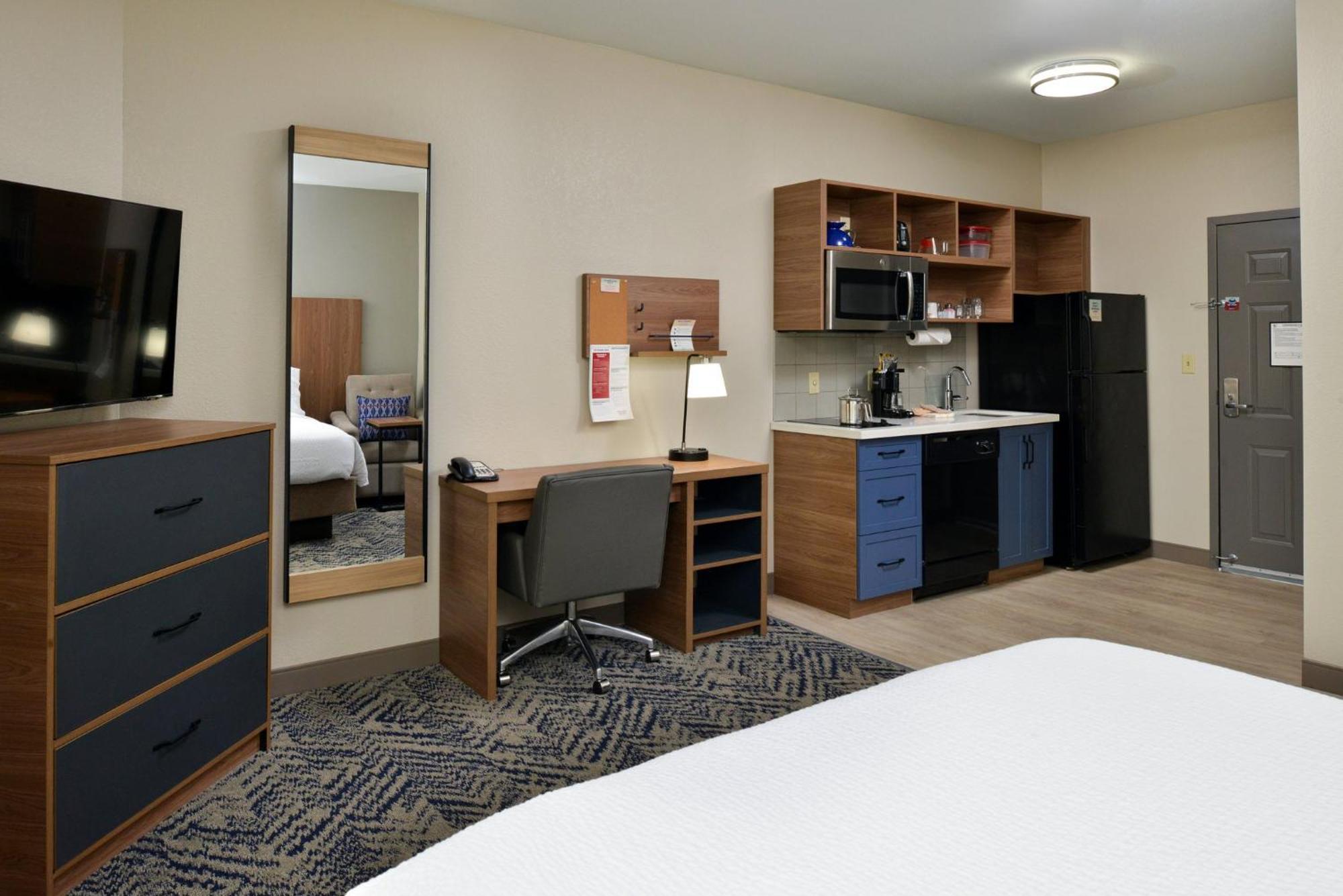 Candlewood Suites Kansas City Northeast By Ihg Exterior foto
