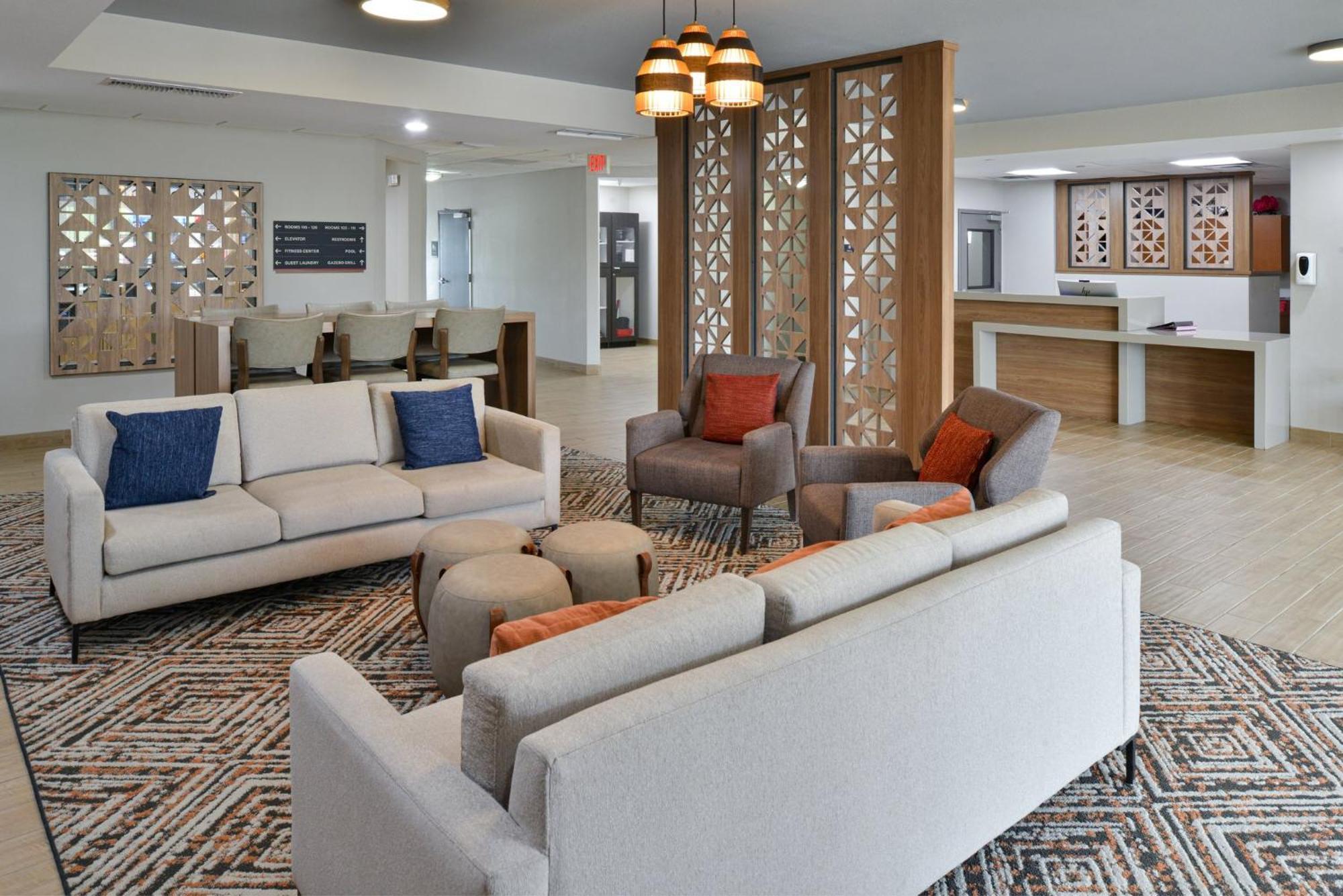 Candlewood Suites Kansas City Northeast By Ihg Exterior foto